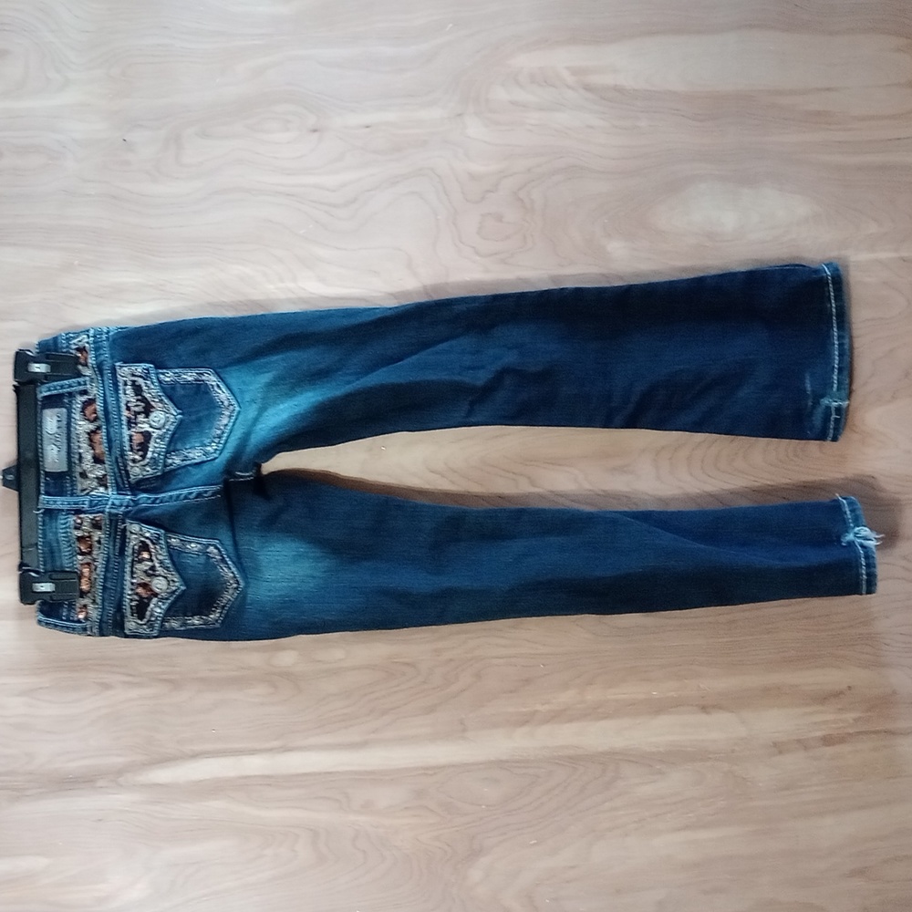Jeans - Picture 3 of 6